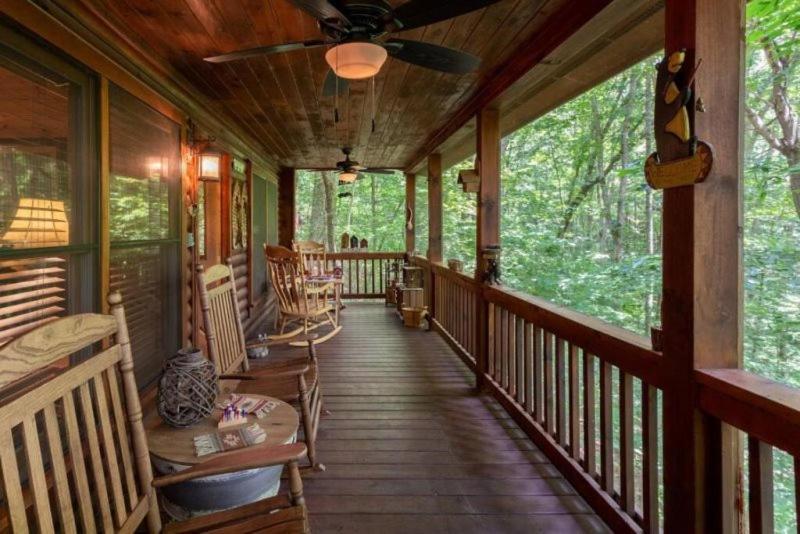 Вилла Mountain Spirit Cabin - Fireplace And Hot Tub Блу-Ридж Экстерьер фото