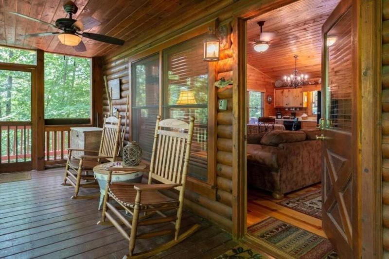 Вилла Mountain Spirit Cabin - Fireplace And Hot Tub Блу-Ридж Экстерьер фото